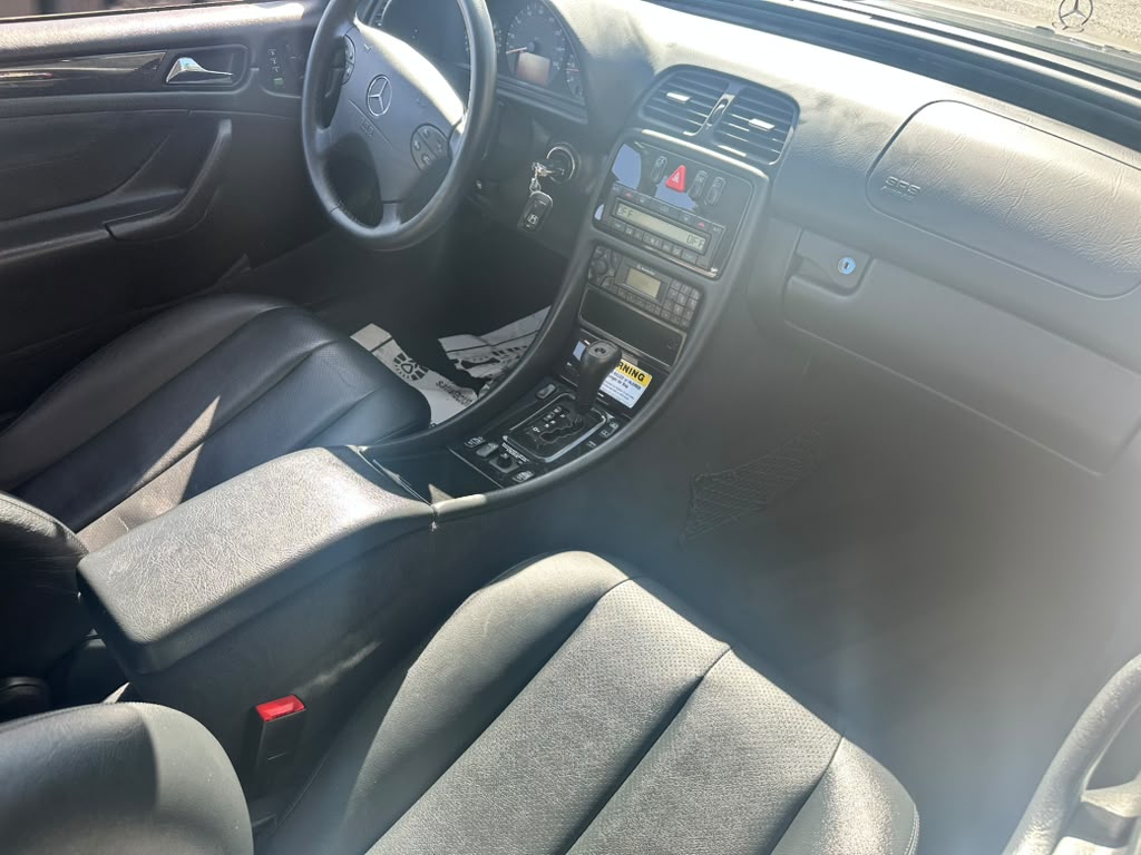 Used 2000 Mercedes-Benz CLK 430 Coupe image 10