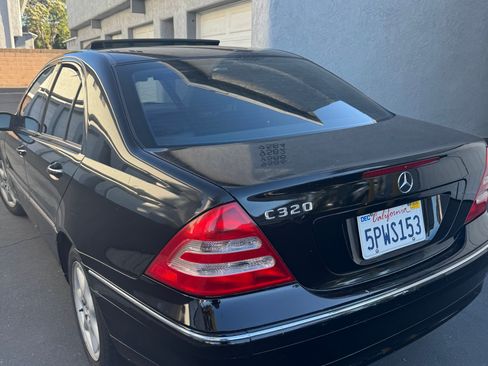 Used 2003 Mercedes-Benz C 320 Sedan image 12