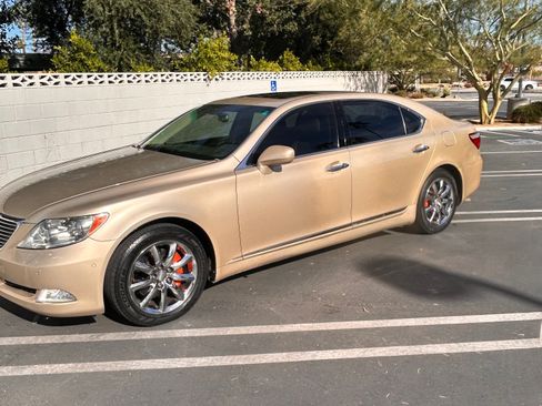 Used 2007 Lexus LS 460 L image 9