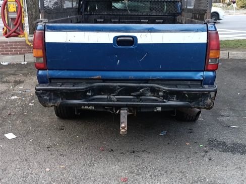 Used 2003 Chevrolet Silverado 2500 W/T image 4