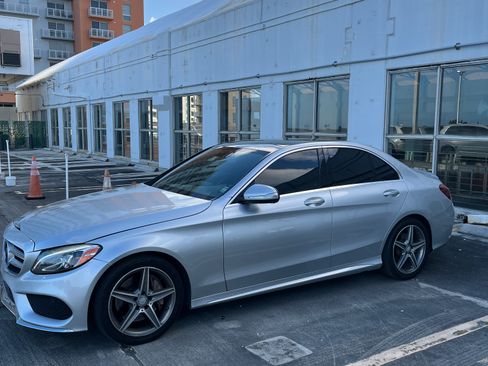 Used 2015 Mercedes-Benz C 300 Sedan image 26