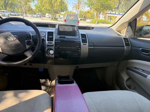 Used 2008 Toyota Prius Hatchback 4D image 14