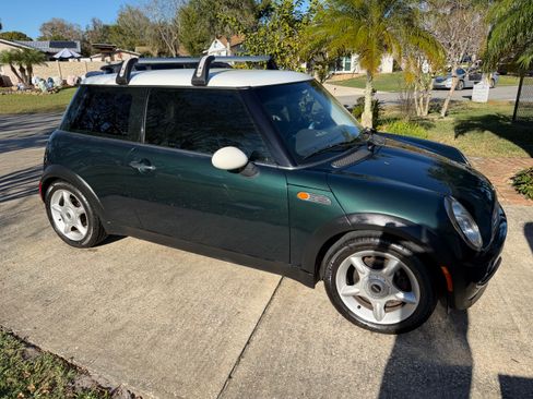 Used 2003 MINI Cooper Hardtop image 2