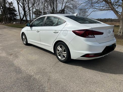 Used 2019 Hyundai Elantra Value Edition w/ Cargo Package image 4