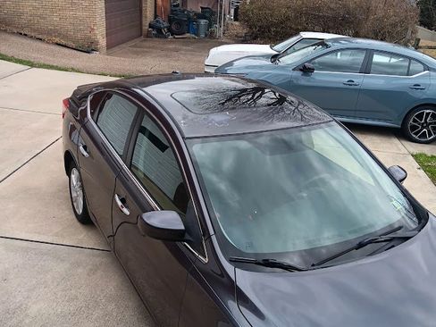 Used 2015 Nissan Sentra SV w/ Style Package image 5