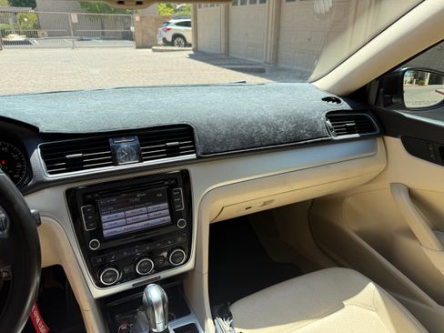 Used 2012 Volkswagen Passat 2.5 SE image 13