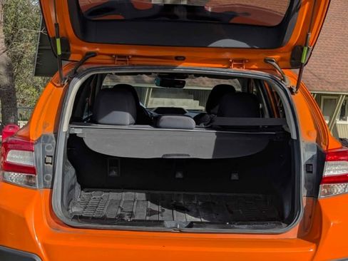 Used 2019 Subaru Crosstrek 2.0i Premium image 6