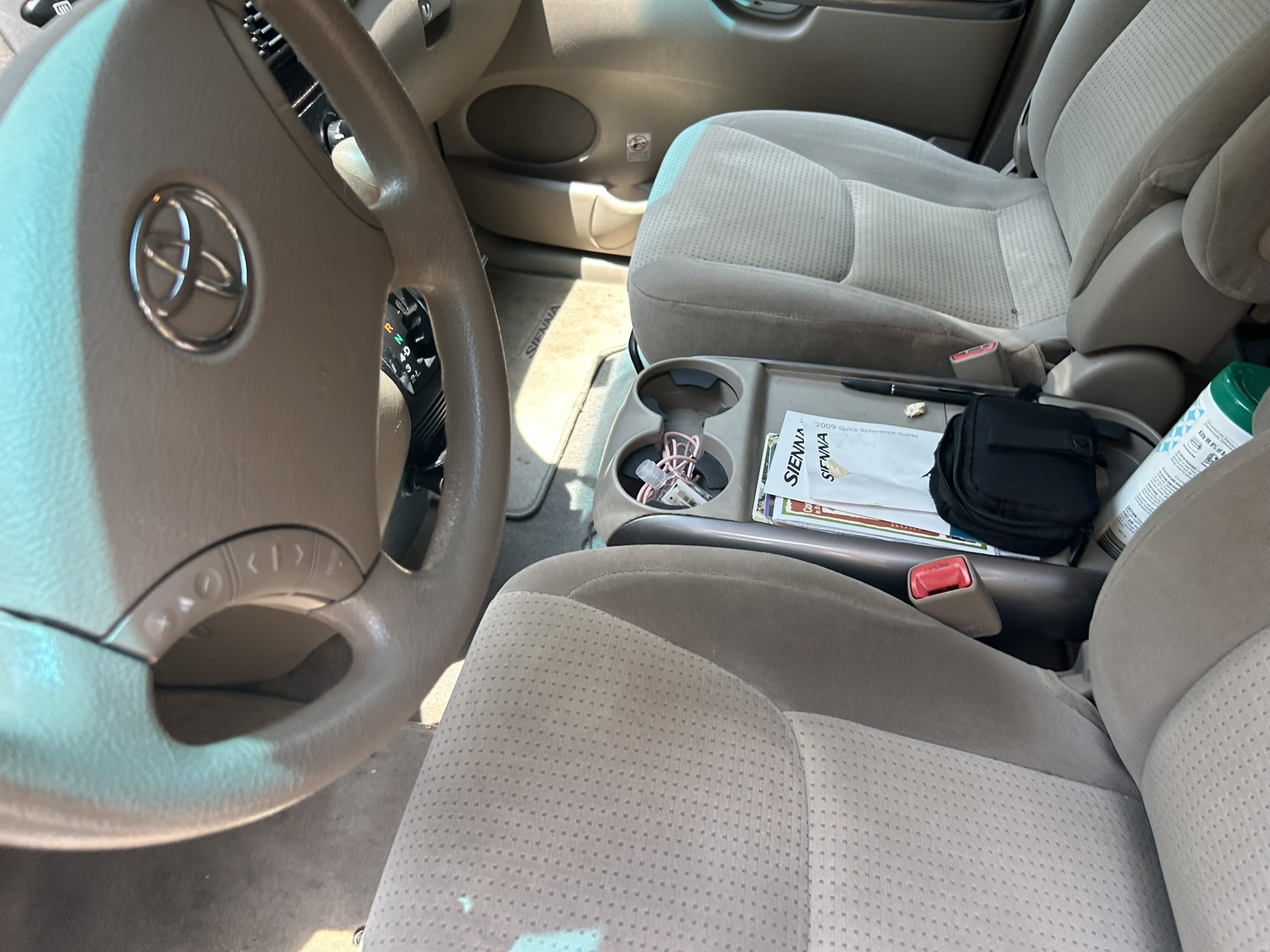 Used 2009 Toyota Sienna LE FWD image 6