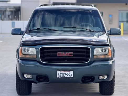 Used 1999 GMC Yukon Denali AWD/4WD image 2