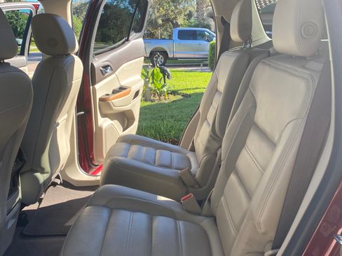 Used 2017 GMC Acadia Denali w/ Technology Package image 25