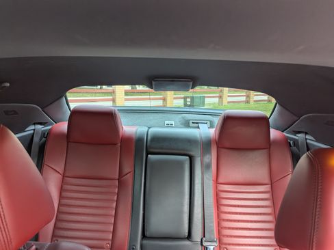 Used 2014 Dodge Challenger R/T Plus image 8