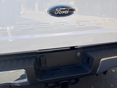 Used 2024 Ford F350 XLT w/ Camper Package image 31