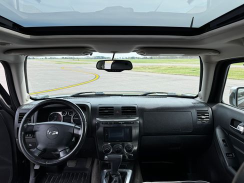 Used 2008 HUMMER H3 Luxury image 10