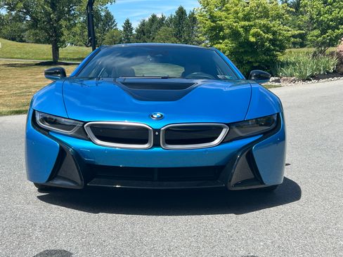 Used 2014 BMW i8 AWD/4WD image 2
