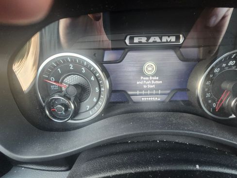 Used 2024 RAM 2500 Big Horn w/ Night Edition image 14