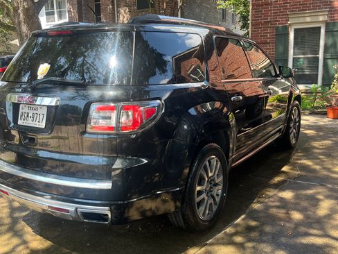 Used 2014 GMC Acadia Denali FWD image 5