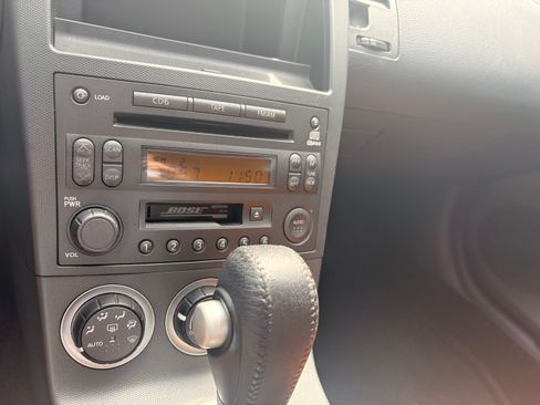 Used 2003 Nissan 350Z Touring RWD image 9