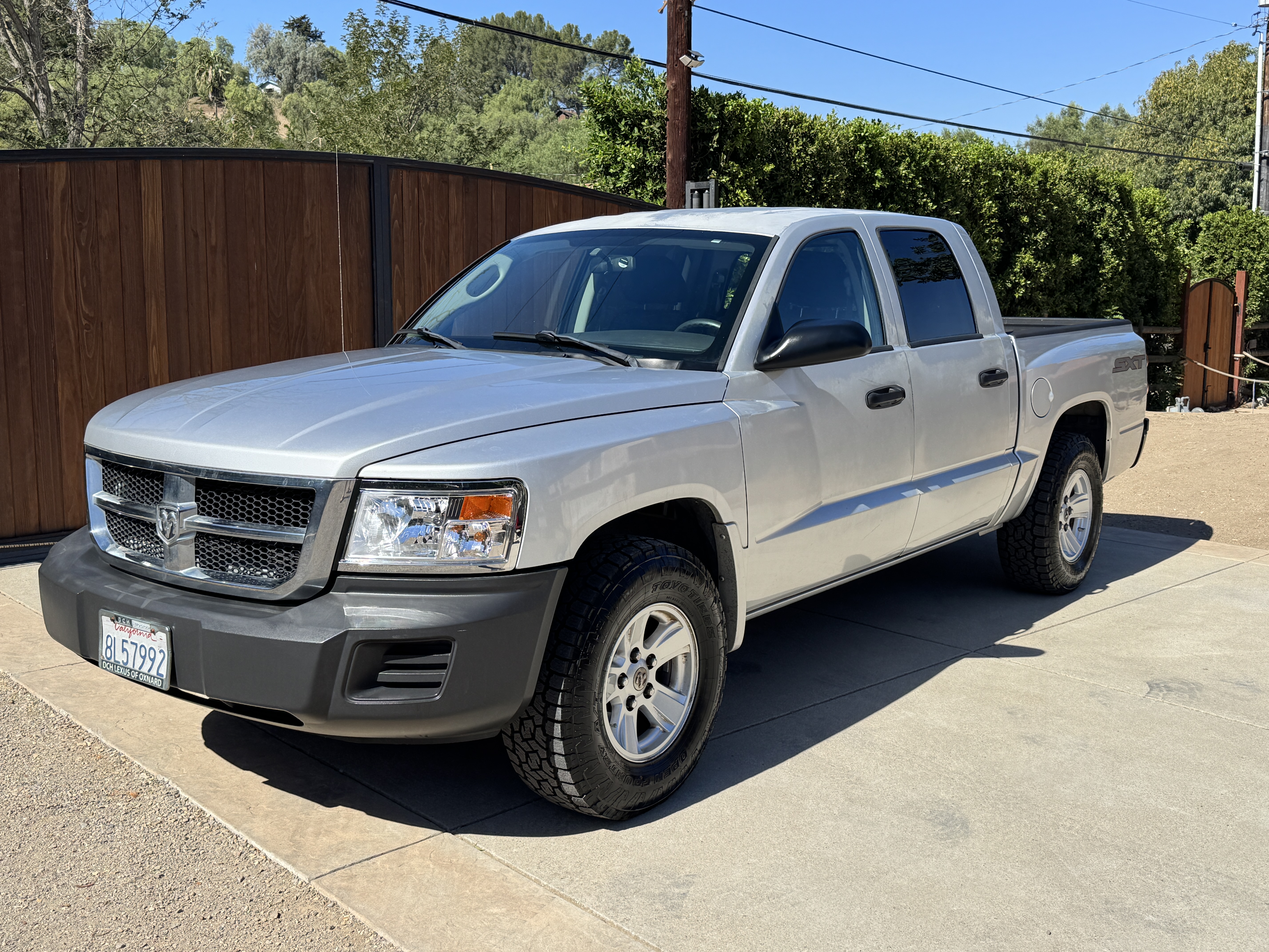 Used 2008 Dodge Dakota SXT RWD image 1