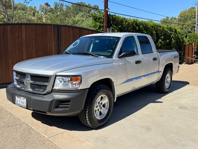 Used 2008 Dodge Dakota SXT