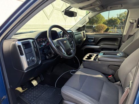 Used 2017 Chevrolet Silverado 1500 LT w/ LT Convenience Package RWD image 13