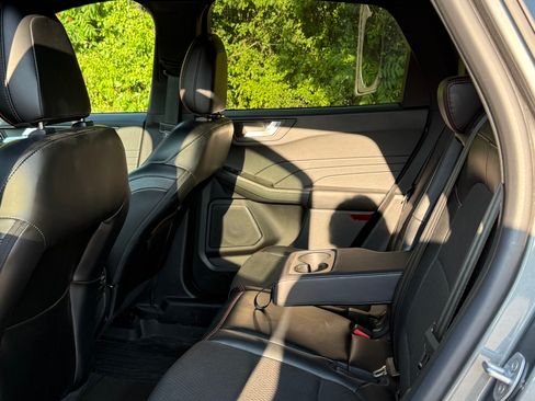 Used 2023 Ford Escape ST-Line Select w/ Tech Pack #2 AWD/4WD image 10