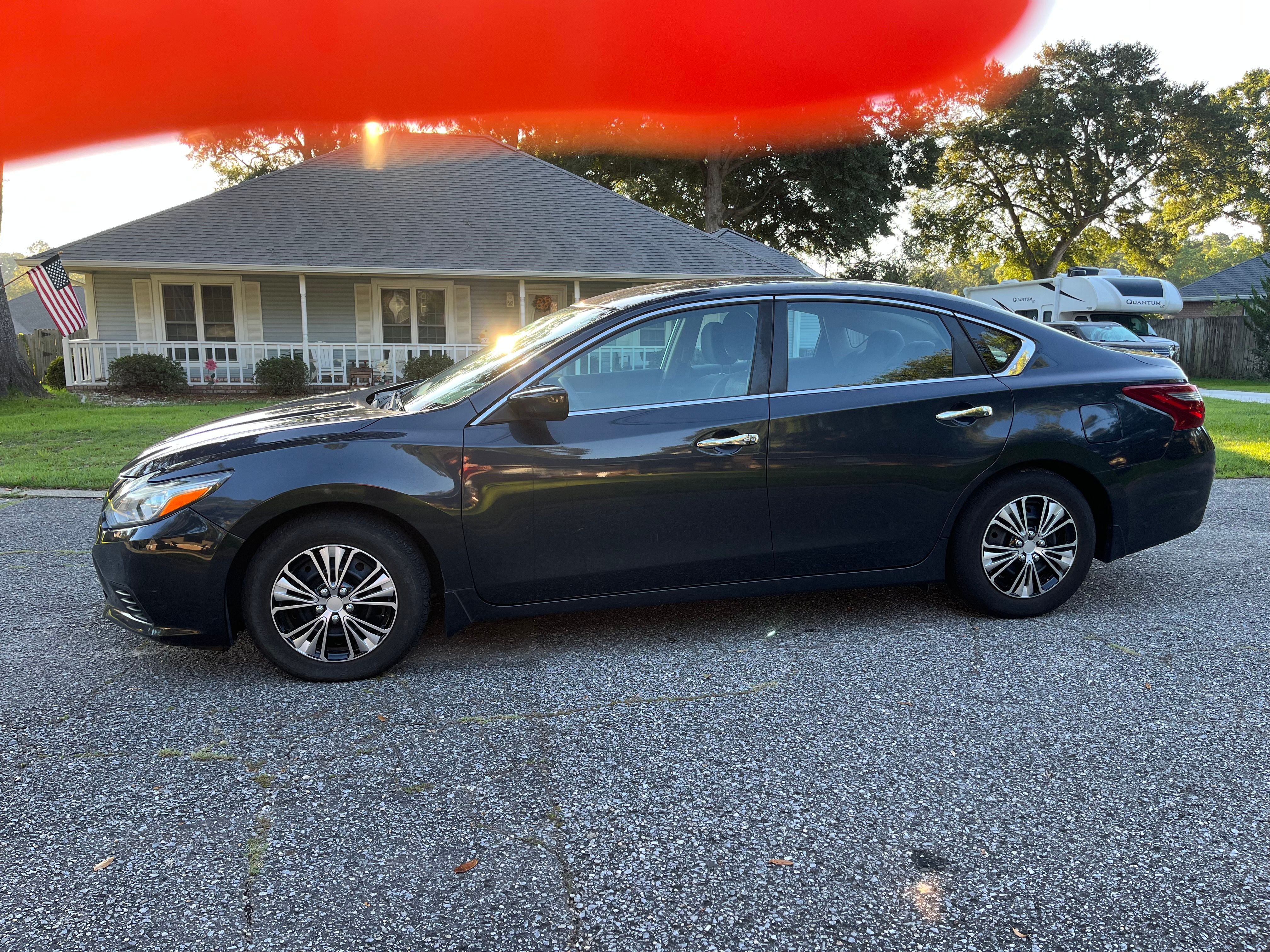 Used 2018 Nissan Altima 2.5 S w/ S Convenience Package FWD image 4