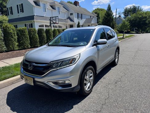 Used 2015 Honda CR-V EX-L image 2