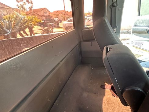 Used 2005 Ford Ranger XLT image 16