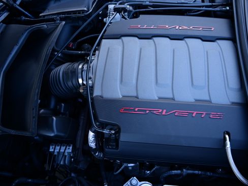 Used 2017 Chevrolet Corvette Grand Sport RWD image 16