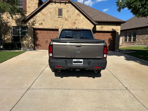 Used 2021 Honda Ridgeline RTL-E image 6