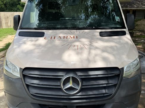 Used 2019 Mercedes-Benz Sprinter 170 image 16