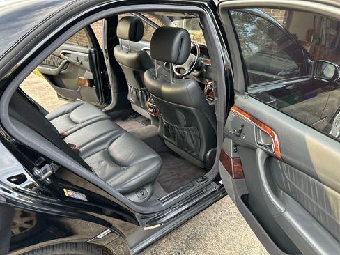 Used 2005 Mercedes-Benz S 600 image 23