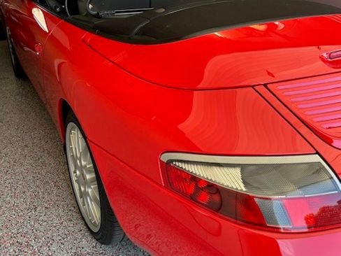 Used 1999 Porsche 911 Carrera 4 image 4