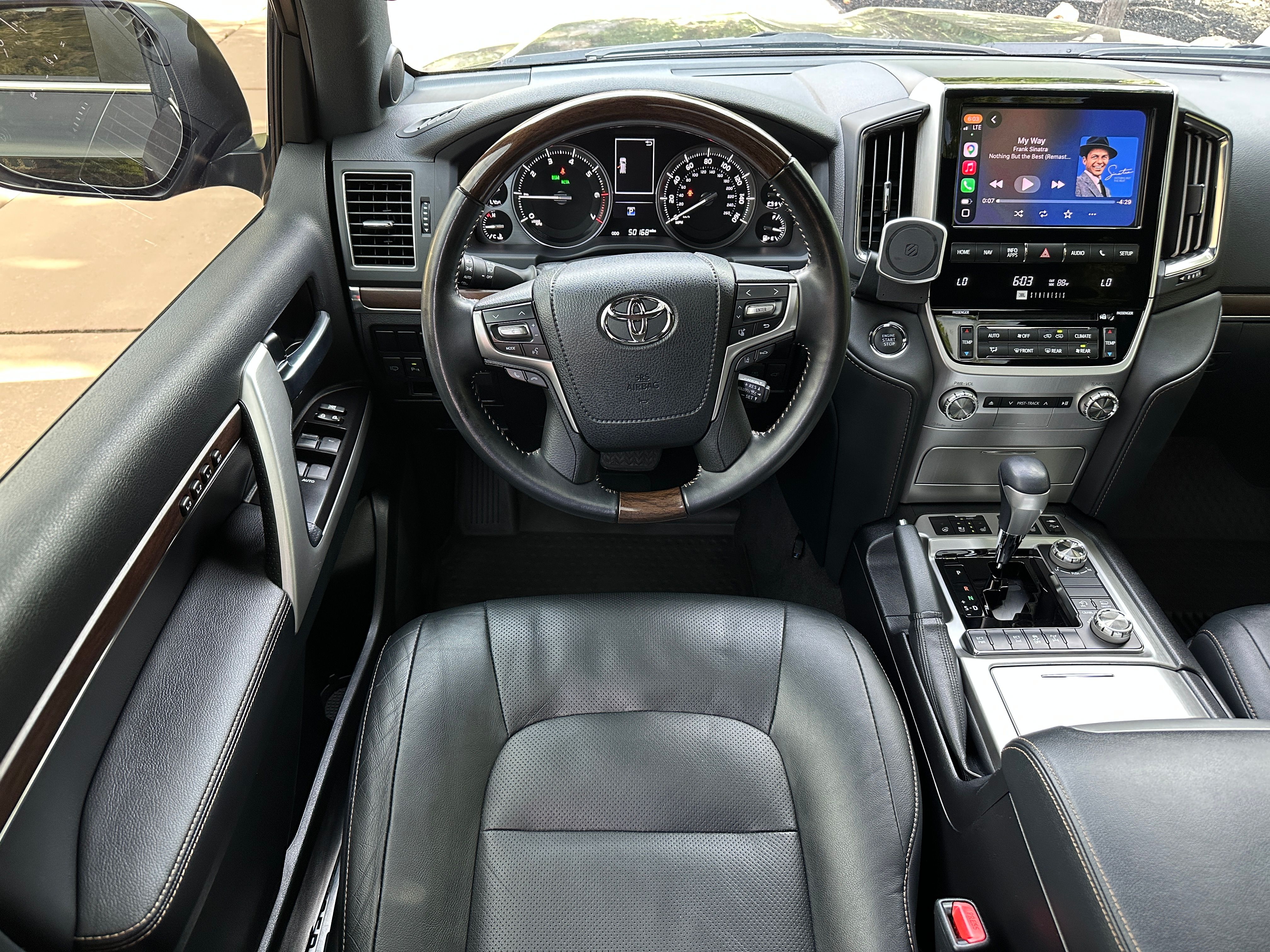 Used 2021 Toyota Land Cruiser Heritage Edition AWD/4WD image 29