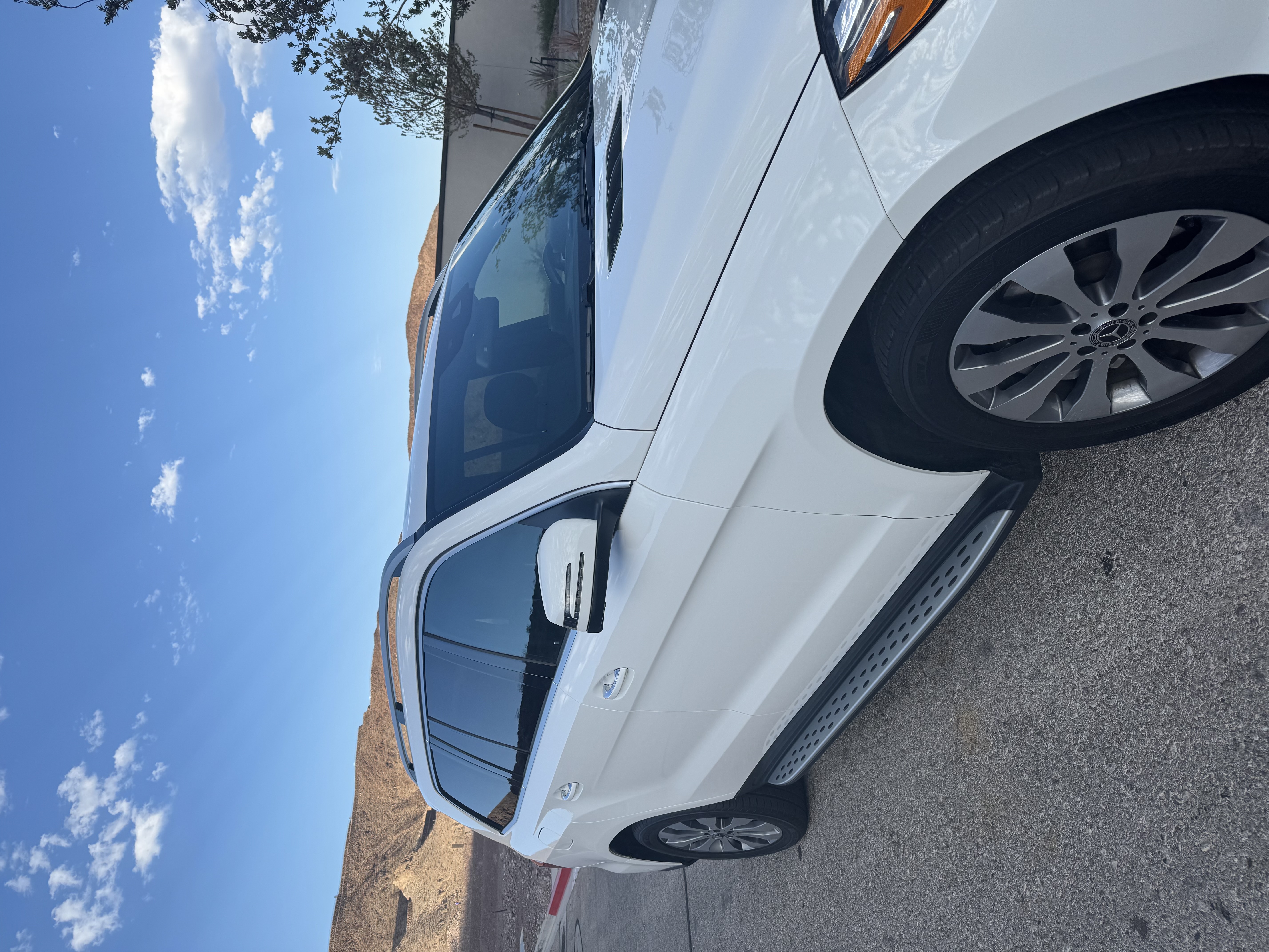 Used 2019 Mercedes-Benz GLS 450 4MATIC image 2