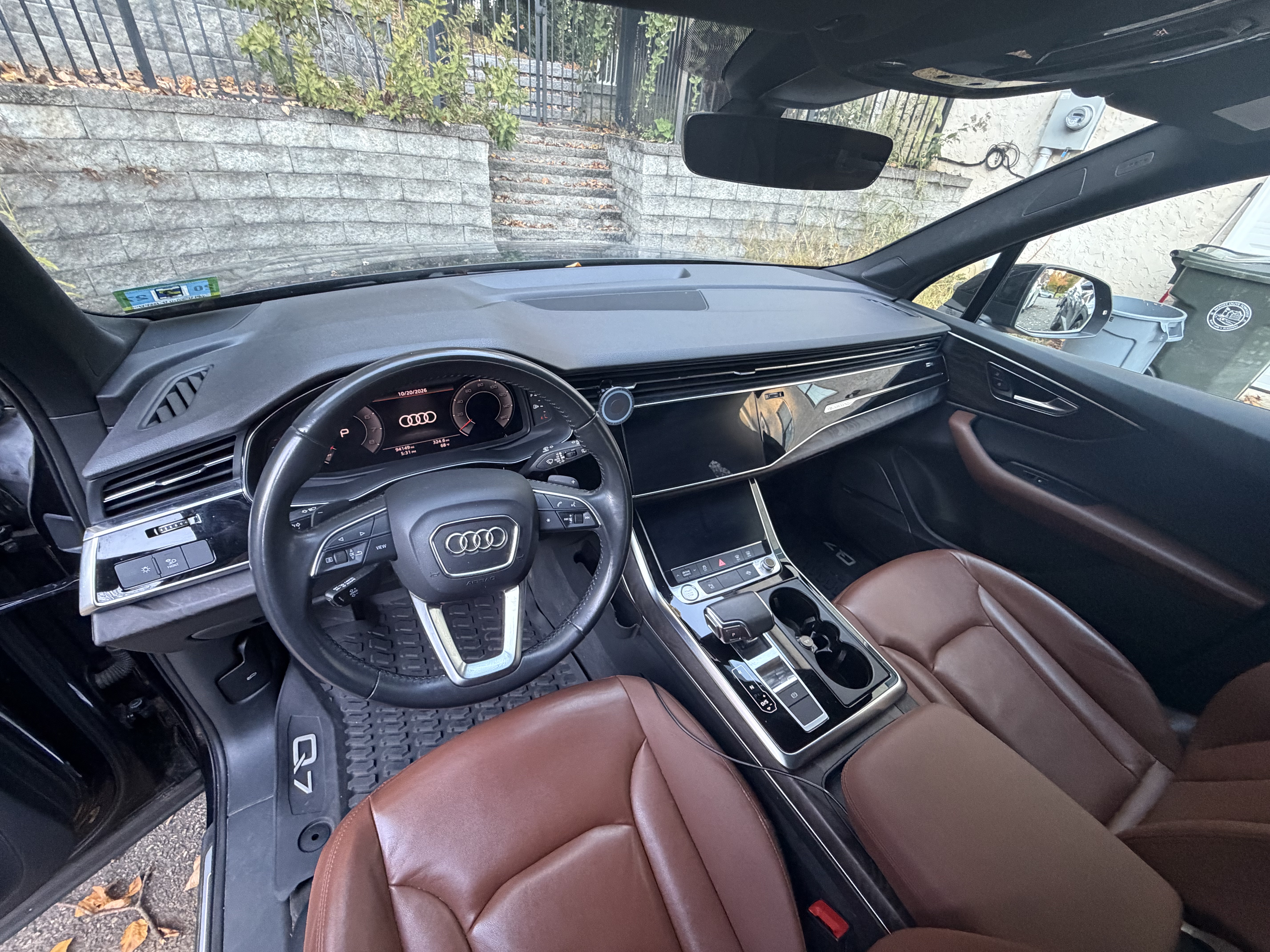 Used 2020 Audi Q7 3.0T Premium Plus w/ Premium Plus Package AWD/4WD image 17