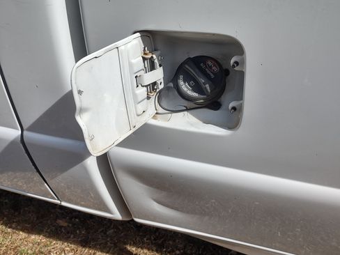 Used 2009 Ford Ranger XL image 5