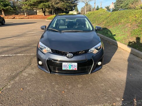 Used 2016 Toyota Corolla S image 5