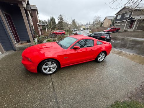 Used 2014 Ford Mustang GT w/ Equipment Group 301A image 2