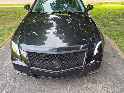 Used 2009 Cadillac CTS 3.6 AWD image 2