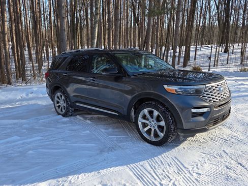 Used 2020 Ford Explorer Platinum image 1