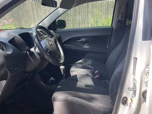 Used 2008 Scion xD image 9