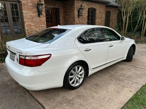 Used 2007 Lexus LS 460 image 26