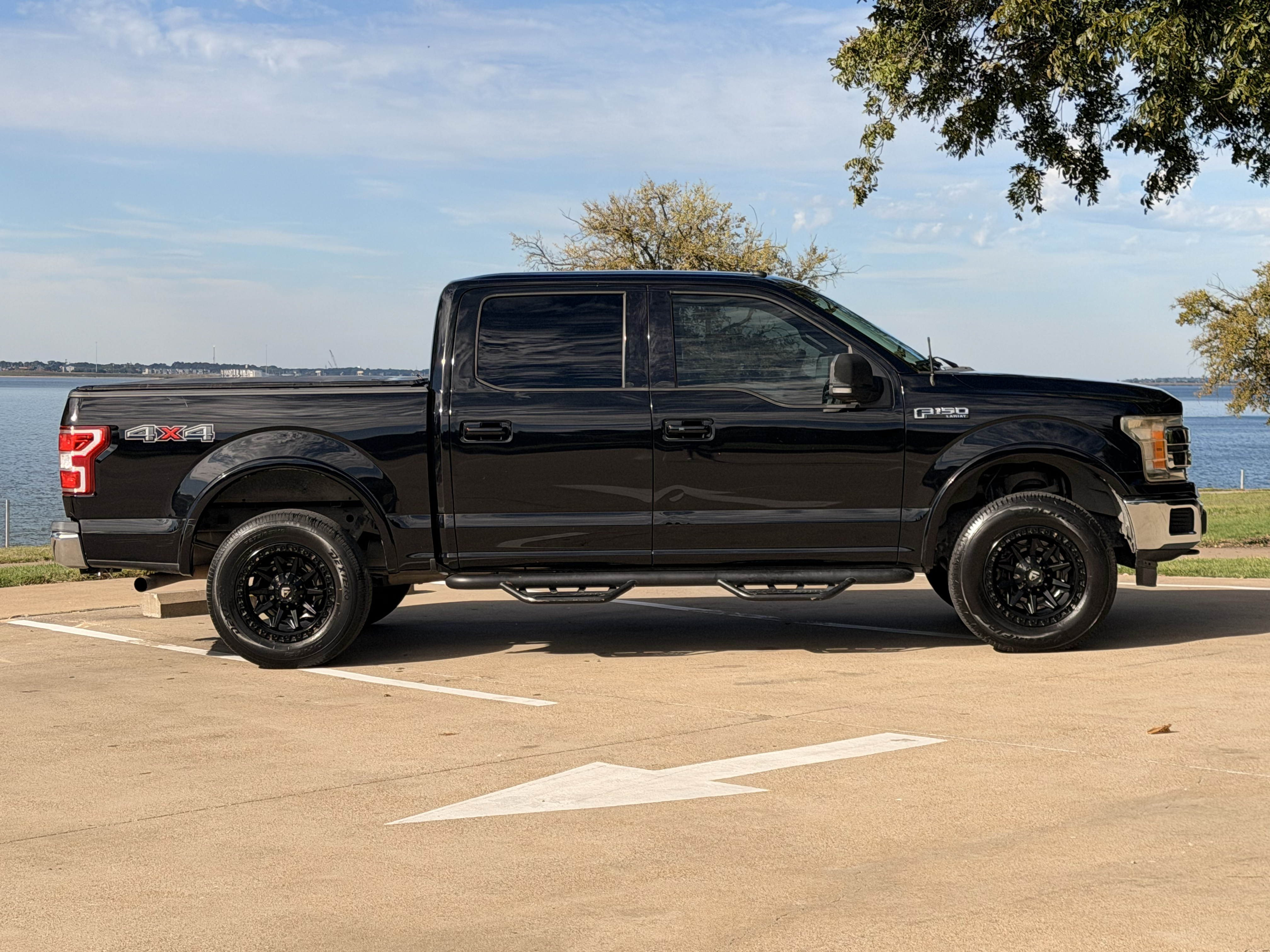 Used 2018 Ford F150 Lariat AWD/4WD image 2