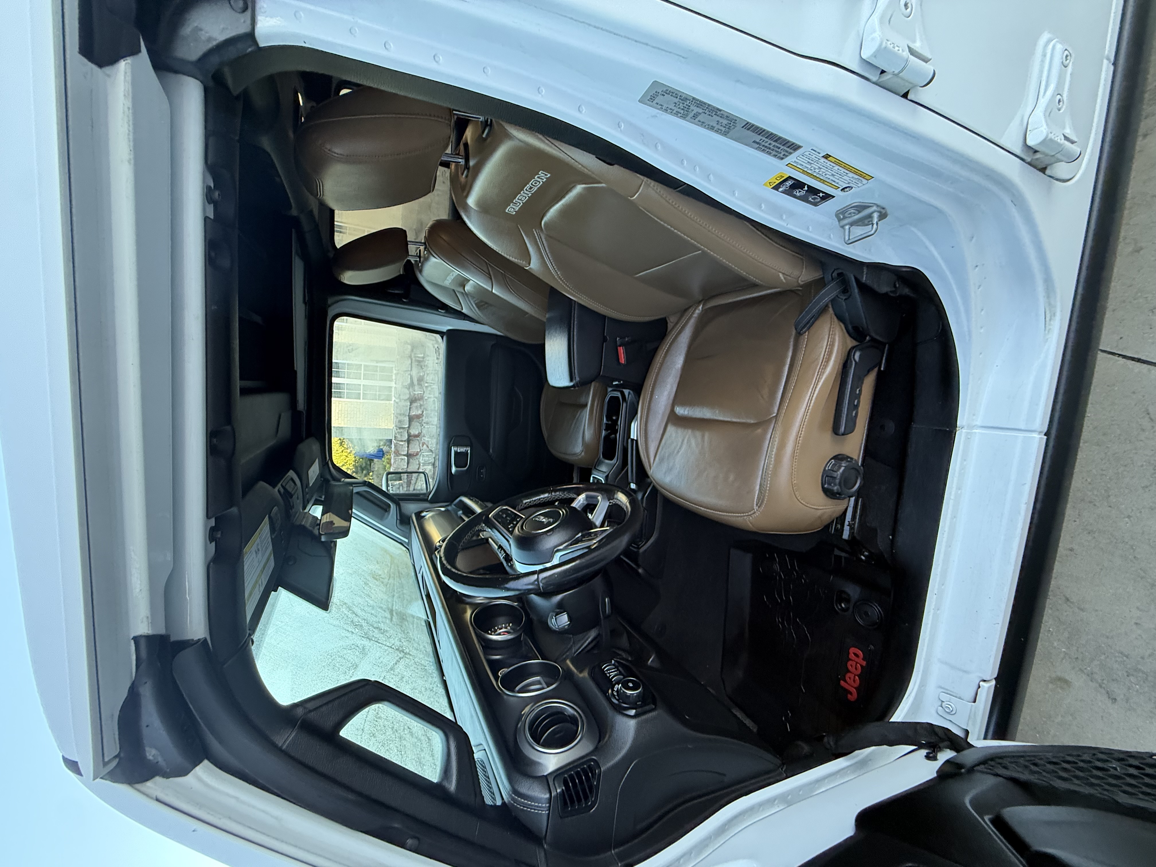 Used 2021 Jeep Wrangler Unlimited Rubicon AWD/4WD image 14