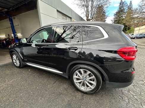 Used 2018 BMW X3 xDrive30i image 4