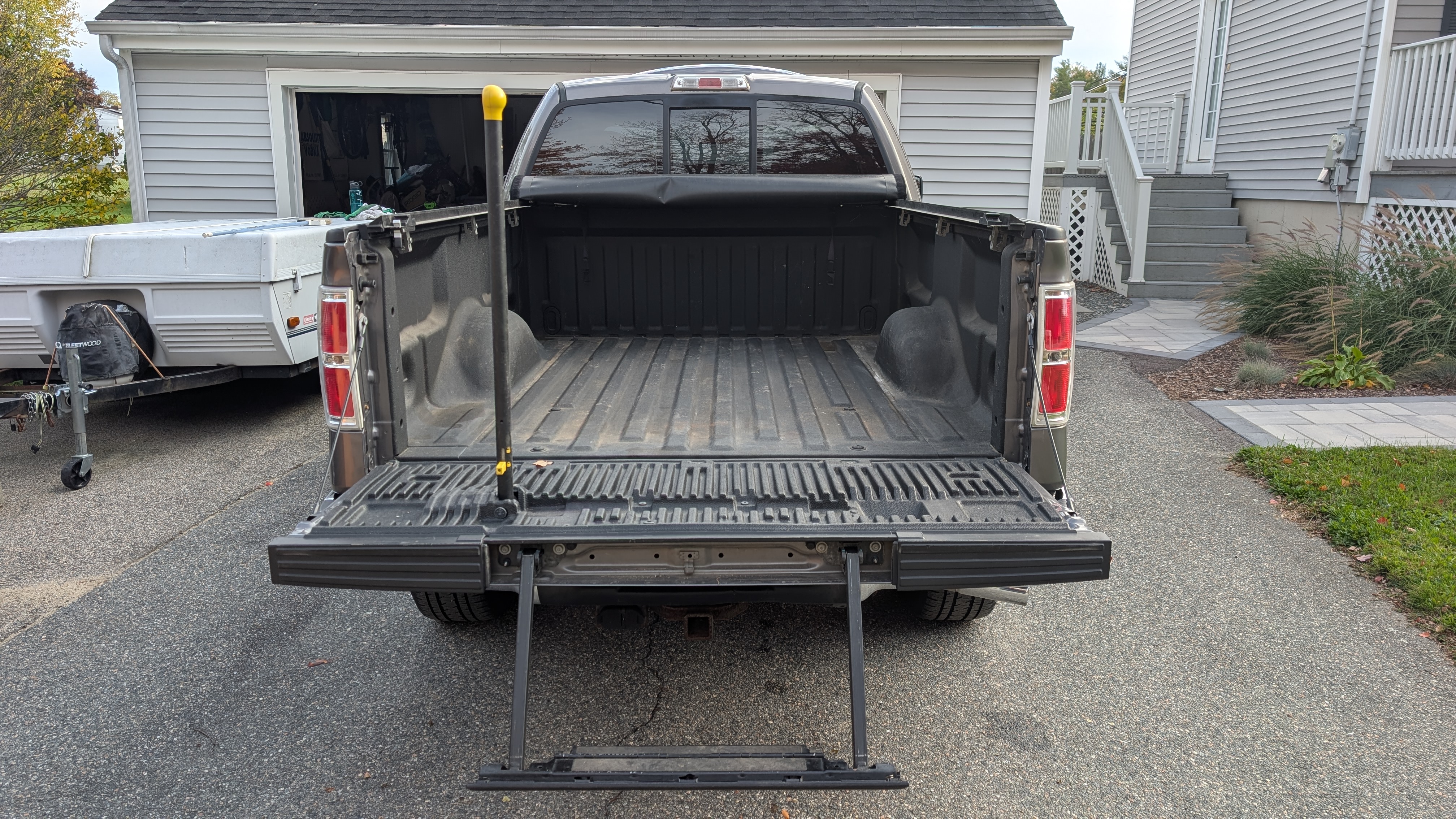 Used 2014 Ford F150 XLT w/ Equipment Group 302A Luxury AWD/4WD image 23