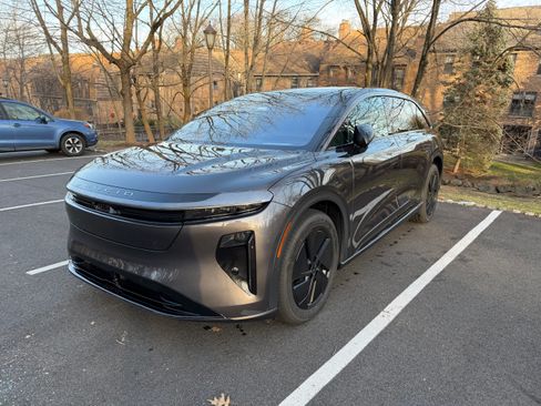 Used 2026 Lucid Gravity Grand Touring image 6