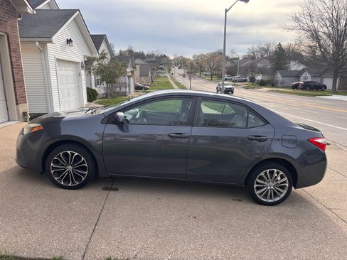 Used 2016 Toyota Corolla LE image 5