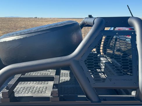 Used 2025 Chevrolet Colorado ZR2 w/ ZR2 Bison Edition image 12